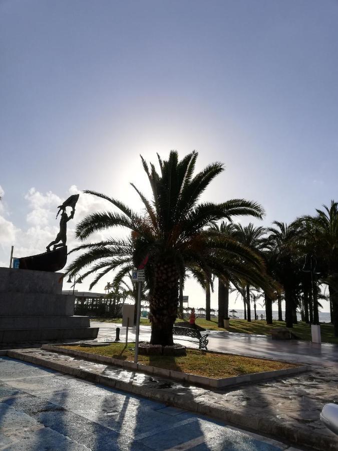 Torremolinos Beach Apartment Apartamento *
